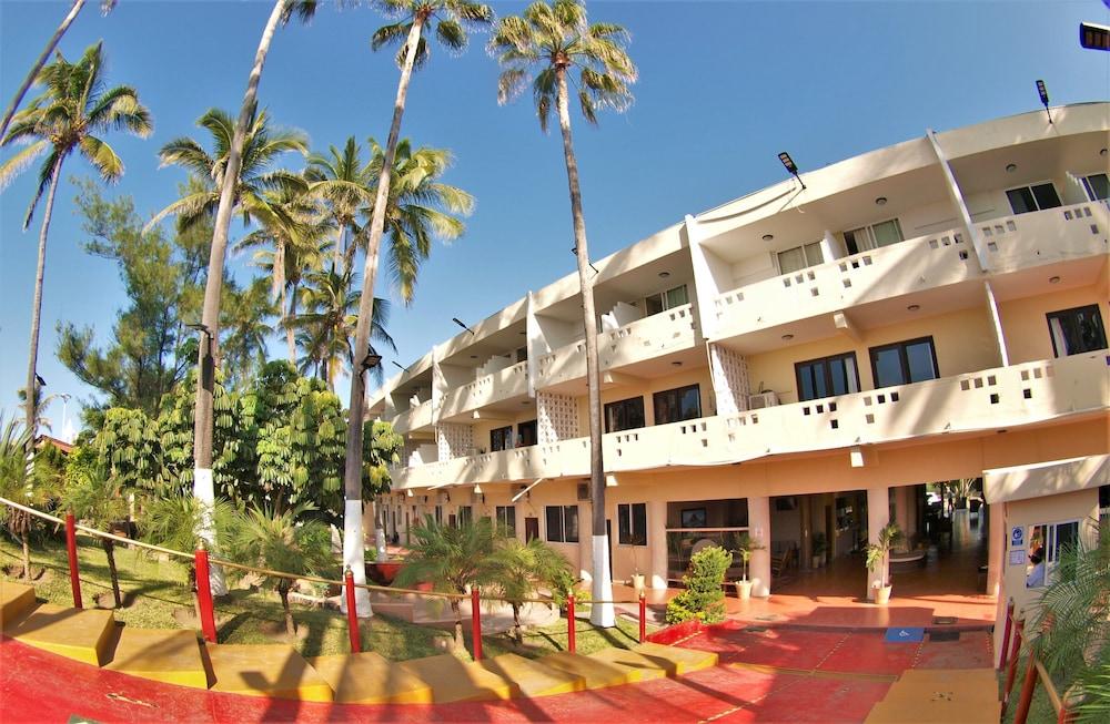 Hotel Las Jacarandas Mazatlan Exterior photo